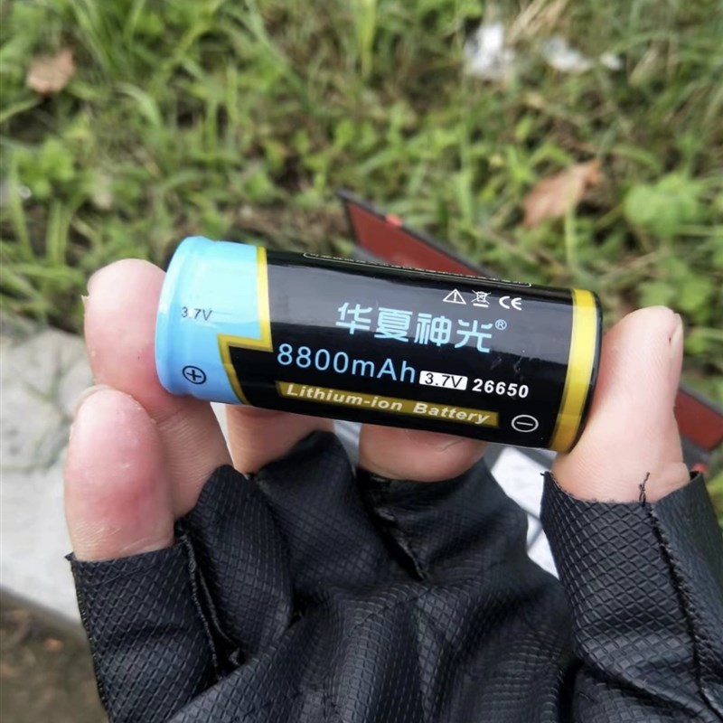 8800毫安3.7V大容量强光手电筒专用锂电池可充电华夏神光锂电池