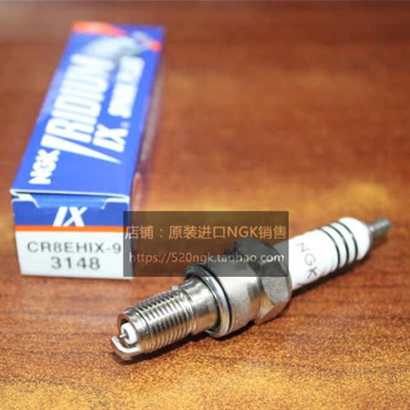 NGK摩托车铱金3148火花塞CBR400马格纳250V黄蜂佳御CR8EHIX-9