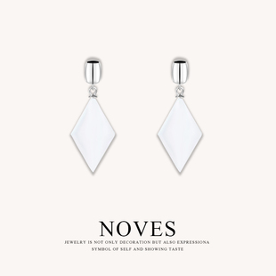 诺唯思NOVES谧光系列白贝母菱形耳钉轻奢小众高级感耳环新年礼物