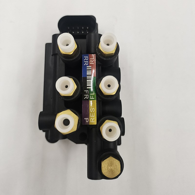 分配阀37206861882 汽车空气悬挂充气泵打气泵分配阀铜接头气嘴阀