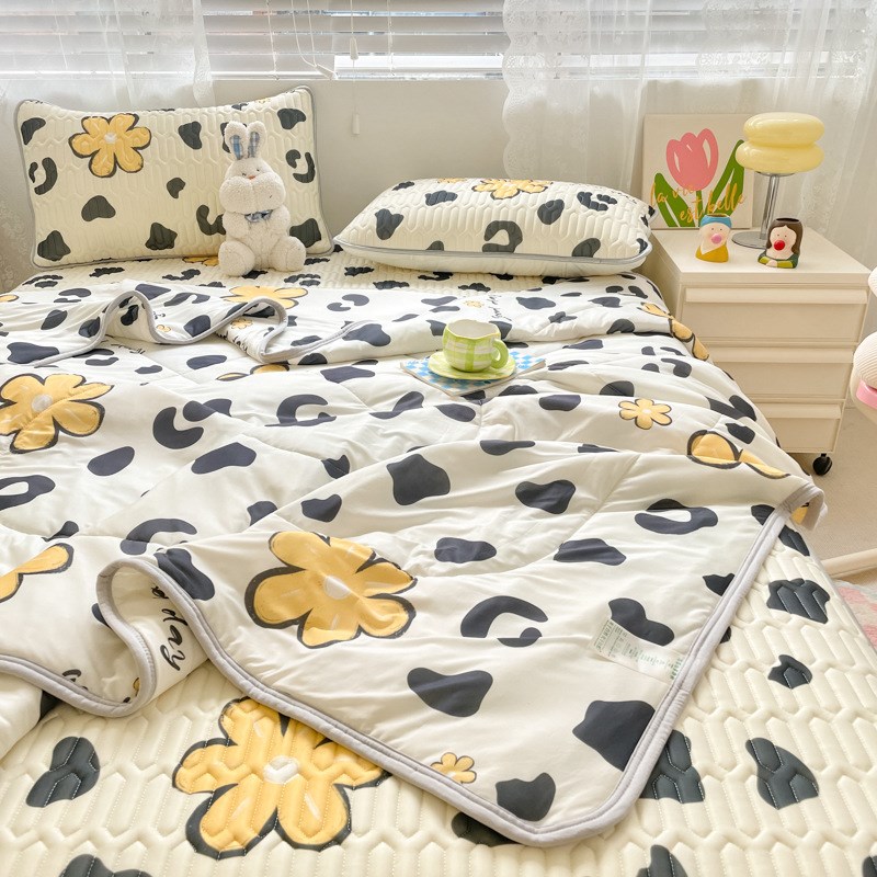 新乳胶凉席夏被四件套夏季冰丝席夏凉被空调被可机洗床垫软垫家用