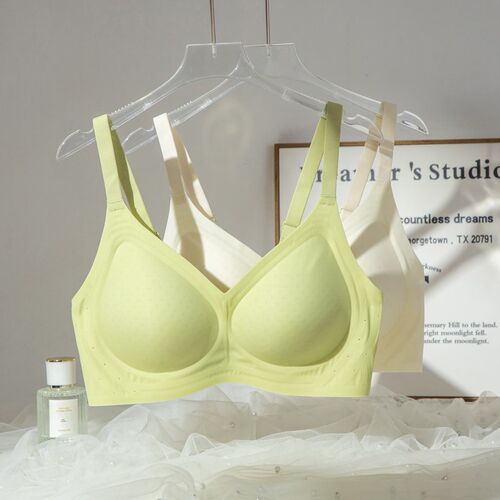 【新品】轻薄凉h感洞洞杯小胸聚拢显大内衣女平胸无钢圈无痕文胸