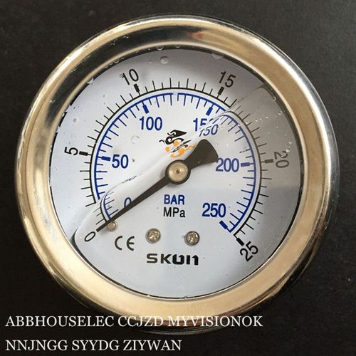 SKON不锈钢耐震压力表0-25MPa协钢1/4牙轴向背接防震油压表250BAR
