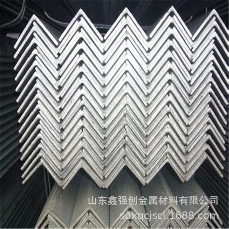 直供 热镀锌角钢不等边角钢 热轧镀锌不等边角钢切割角钢型材