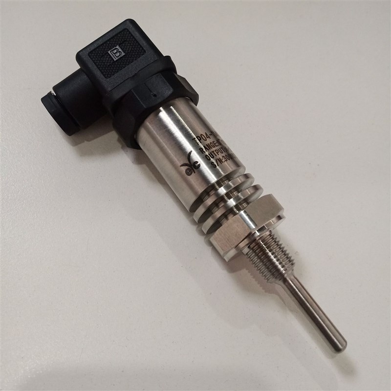 EYC管路型温度变送器TP04-1140-W0N 0-150 电流 30MM螺纹可选