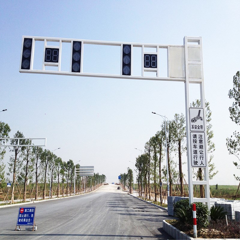 交通信号杆 农村城市道路交通信号灯灯杆 L型T型信号灯杆江苏可定