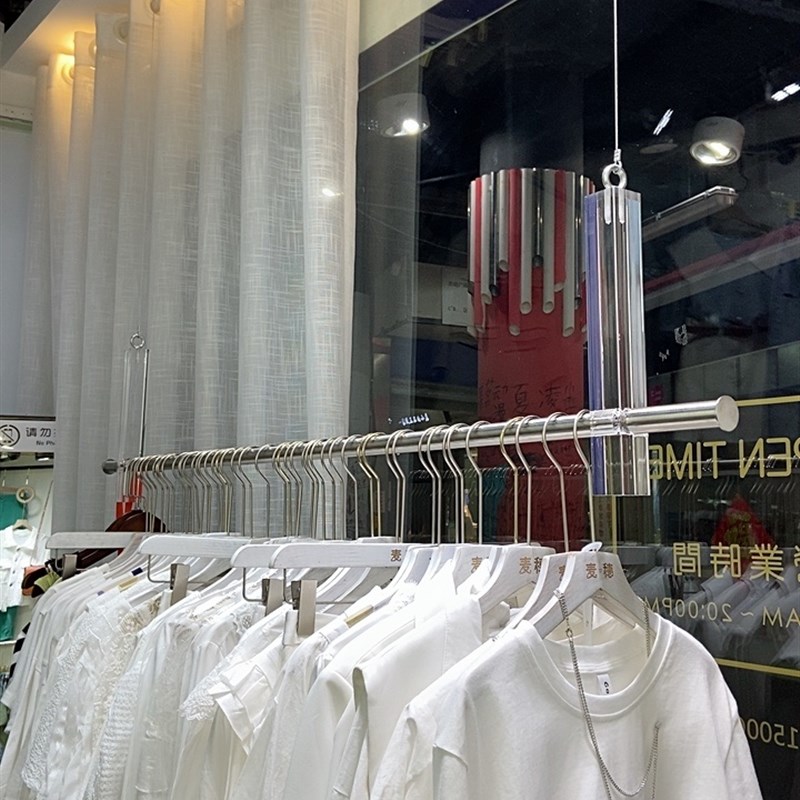 服装店橱窗展示架悬挂吊架亚克力不锈钢拉丝挂衣架网红拍照架