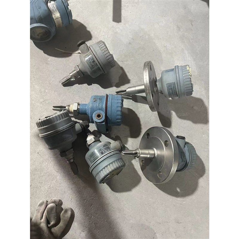 议价罗斯蒙特2120D振动音叉液位开关,功能完好,签收前请先验货