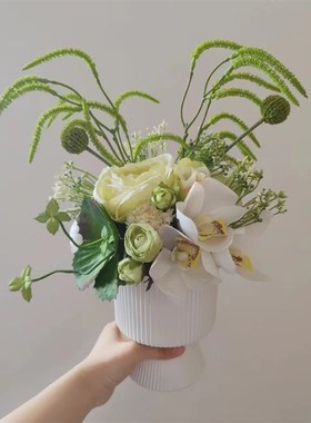 M332a四面洽谈桌花白绿道具前台商务仿真花绢花假花婚庆亚马