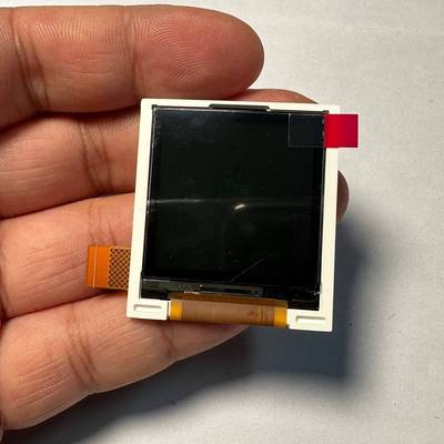 1.4寸128128彩屏 有资料已点亮 LG4515控制器 显示效果挺好