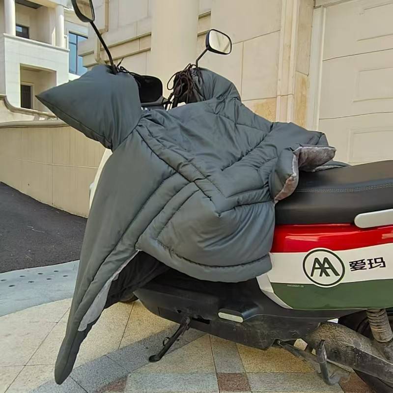电动车挡风被皮革冬季加绒加厚全包护肩电瓶摩托车防风罩保暖防水