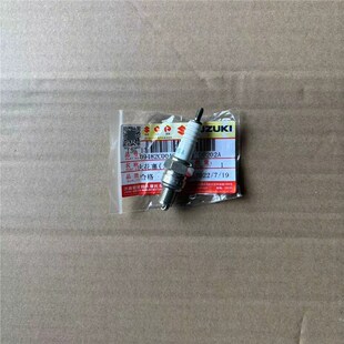 轻骑铃木摩托车配件NGK火花塞 CR6HSA赛驰/骏驰QS125-5/韵彩/丽彩