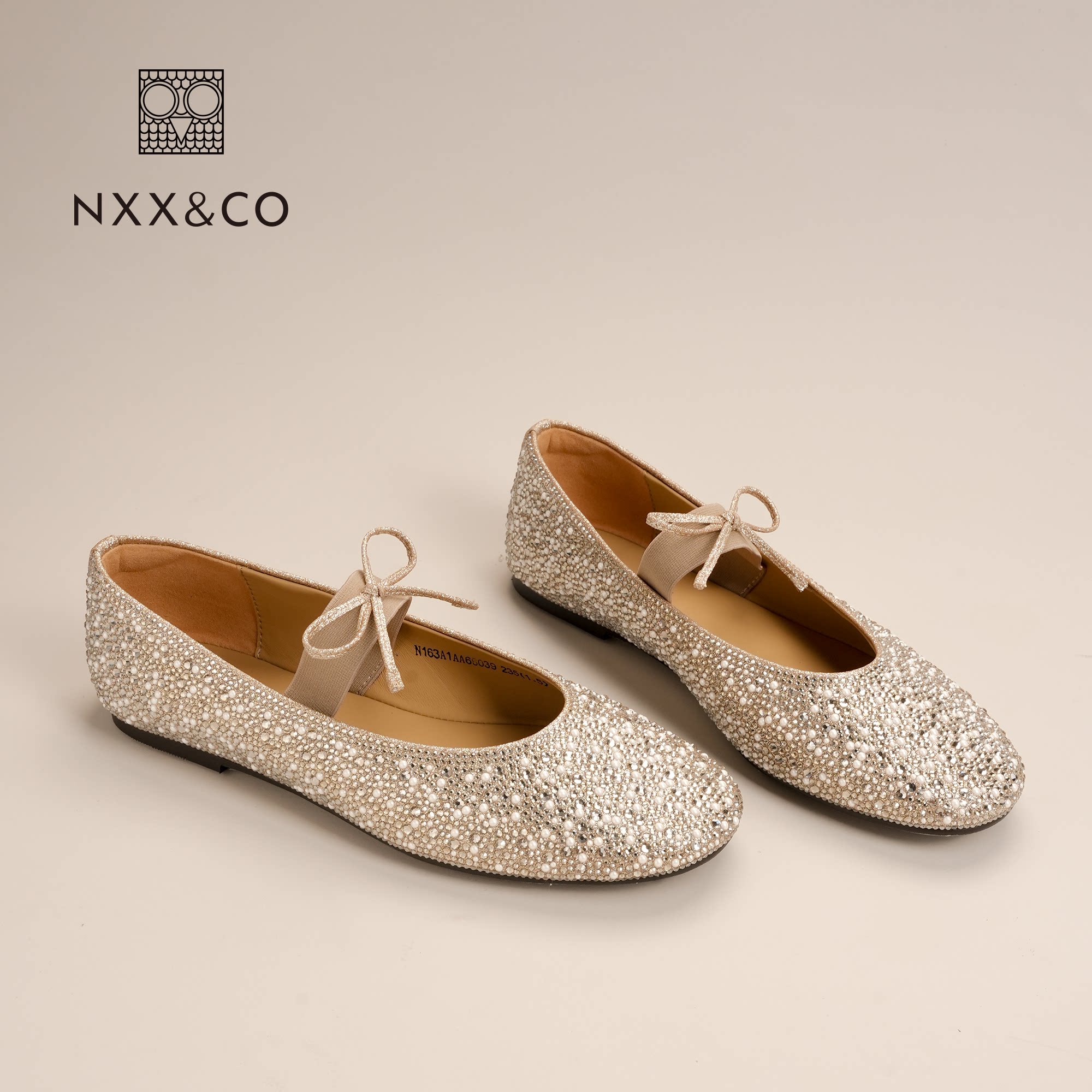 NXX&CO2026年秋季新款法式水钻蝴蝶结女鞋平底浅口单鞋仙女风百搭