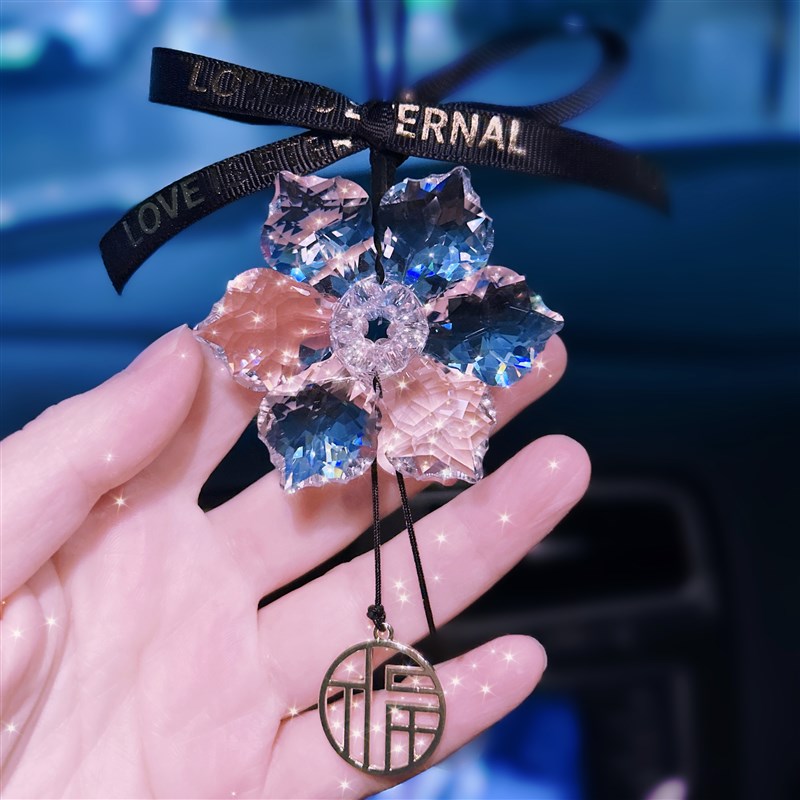 网红款ins六瓣花汽车挂件车载后视镜水晶装饰吊S坠平安福车内用品