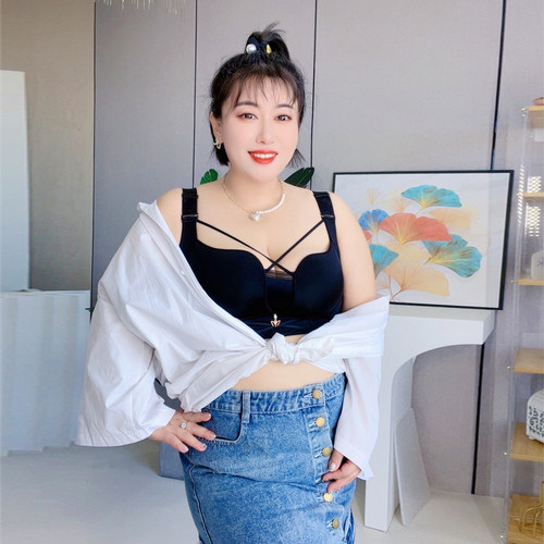 内衣女大胸显小轻薄收副乳防下垂全B罩杯调整型大尺码胖mm200斤文