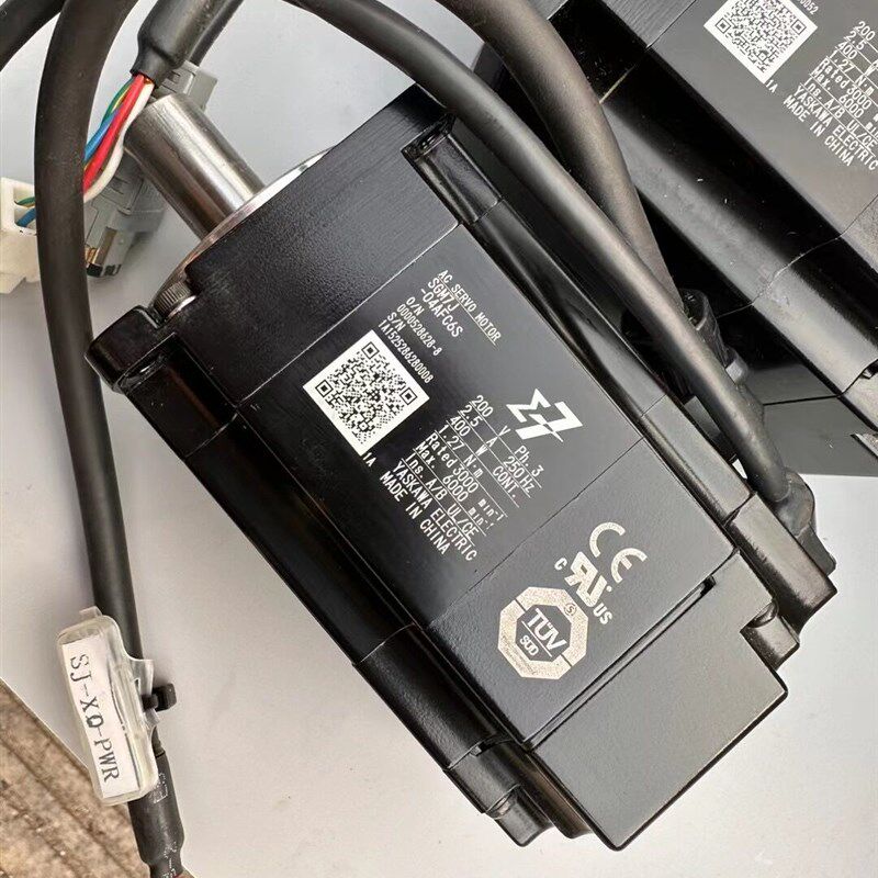 安川7代400W伺服电机套装带驱动器 SGM7J-04AF SGD7S