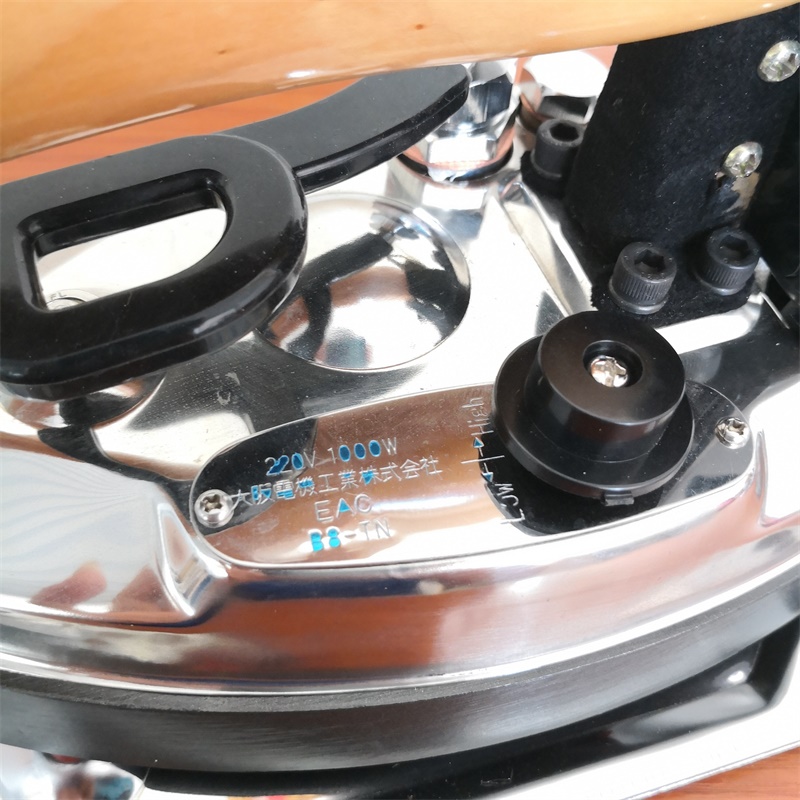 韩国龙田熨斗 电加热全蒸汽熨斗 烫斗 B-8T大阪款 大汽量1000W