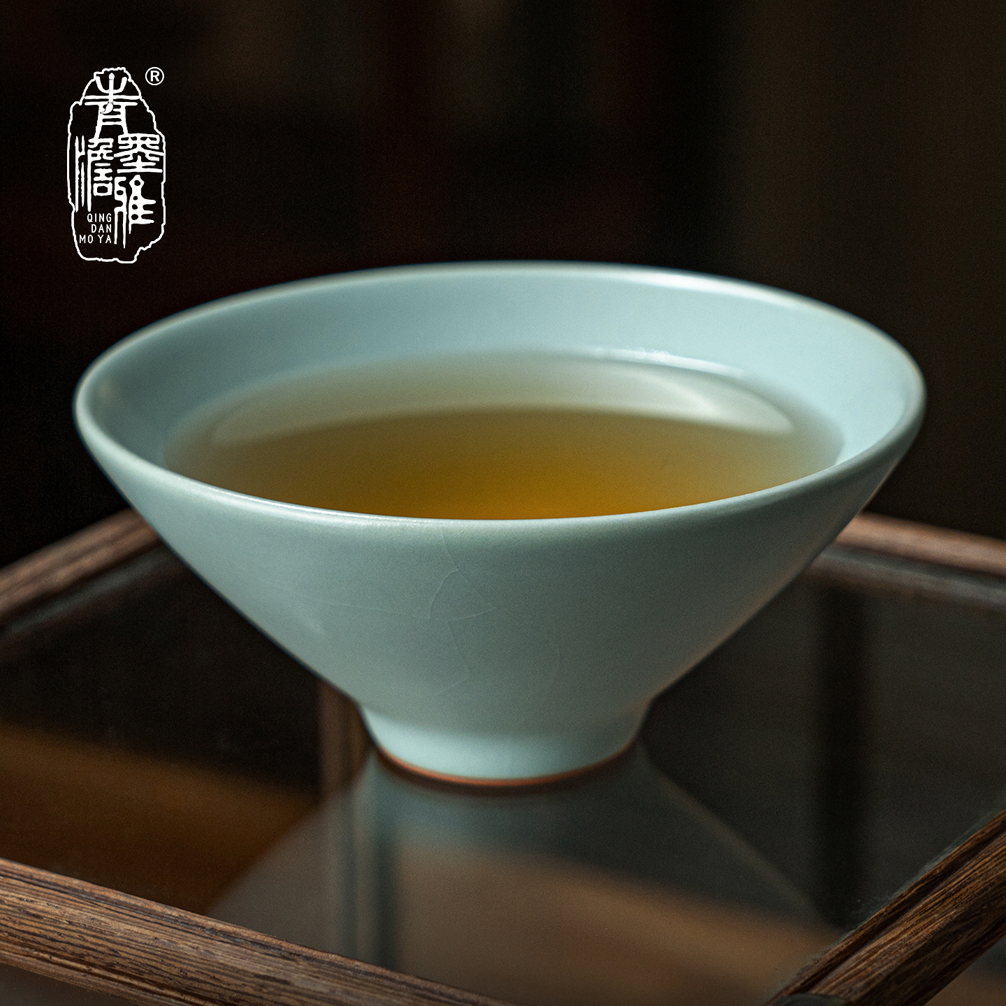 青澹墨雅汝窑斗笠杯主人杯