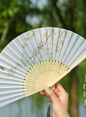 中国风古风檀香扇迷你日式便携小礼品扇子折扇折叠舞蹈女扇
