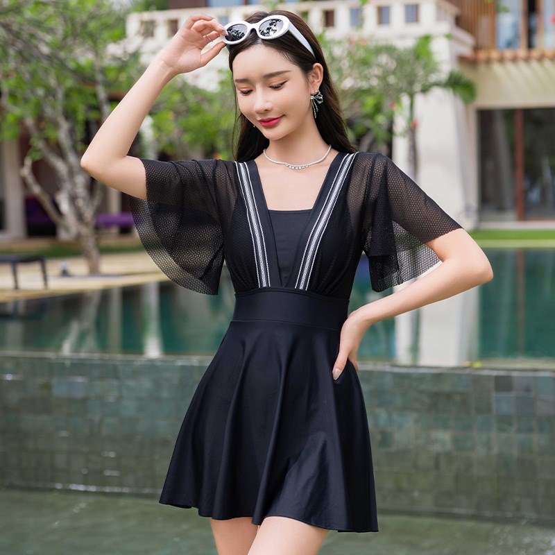 泳衣女中年妈妈款裙式保守遮肚显瘦中老年大码时尚游泳衣温泉泳装