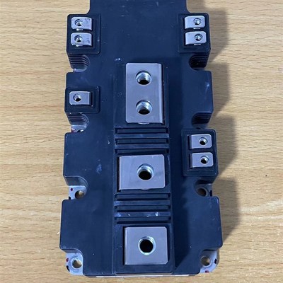 2MBI900VXA-120E-50-120P-50模块拆机包好实价FF900R12IP4-12IE4