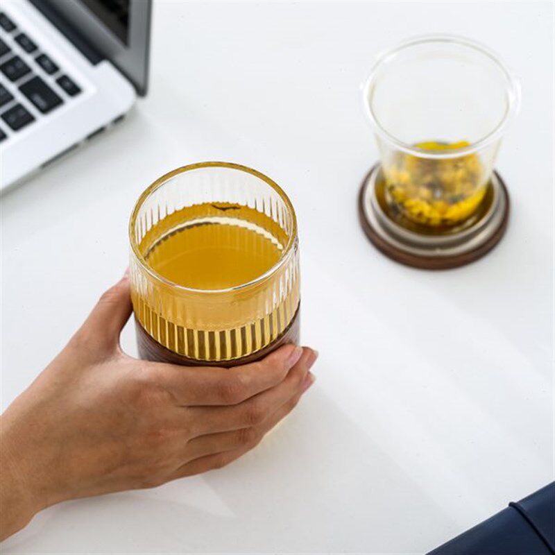 致茗玻璃茶杯办公室茶水分离泡茶杯带盖喝茶玻璃杯加厚耐热水杯