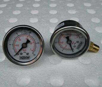 螺纹 npt1/8 1bar 15psi 耐震压力表 左边轴向 右边径向 直径42MM