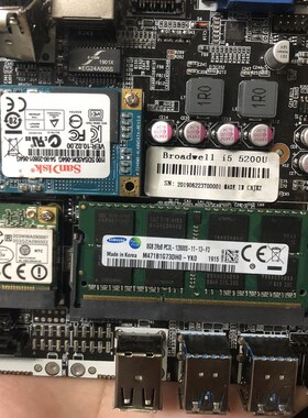 i5 5200u 1717itx板,配8g内存条,64g固