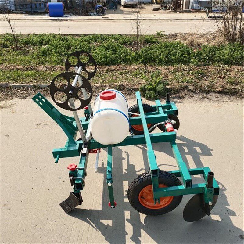 宽度可调地膜覆盖机 牵引式农作物铺膜盖膜机 地膜.覆盖机厂家