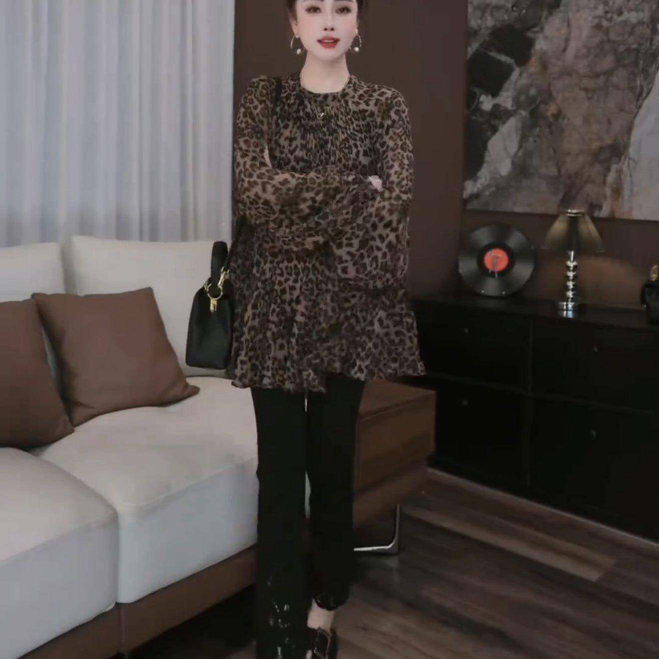 春季高级豹纹衬TCL衫女长袖气圆领百搭感质长宽松显瘦中款衬衫