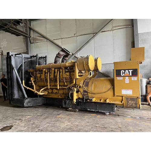 2000kw二手卡特柴油发电机组3516B2500kva