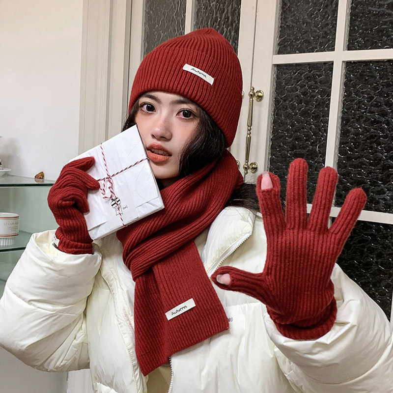 2024新款过年礼物新年红色毛线帽子围巾手套三件套女秋冬保暖围脖