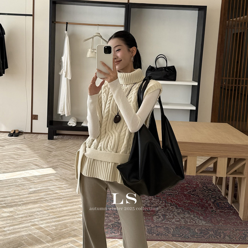 【勺一橘】黑标极简大牌女装新款 极简时尚半高领背心上衣LS118#