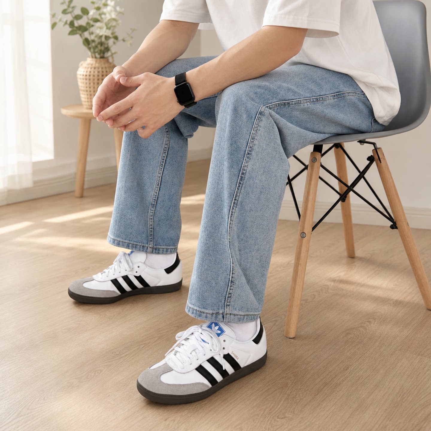 阿迪达斯三叶草轻便百搭男女鞋图片