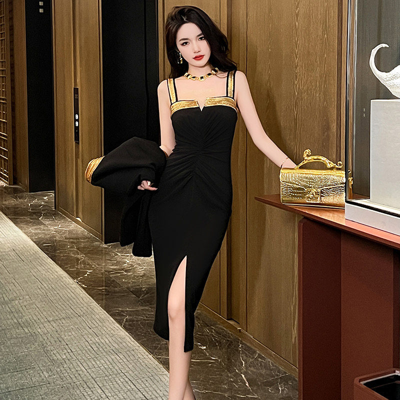 法式轻奢御姐风抱婴袋洋装女新款拼接亮片设计感小众开叉吊带裙子
