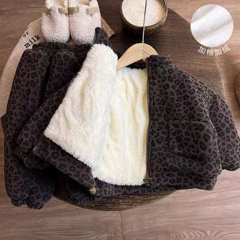 女童运动服套装冬季新款女孩加绒加厚韩版休闲两件套宝宝豹纹棉衣