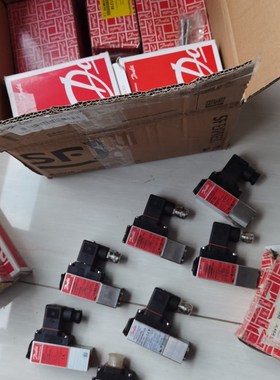 丹佛斯Danfoos压力传感器MBC5100060N1216,10251008103910681007