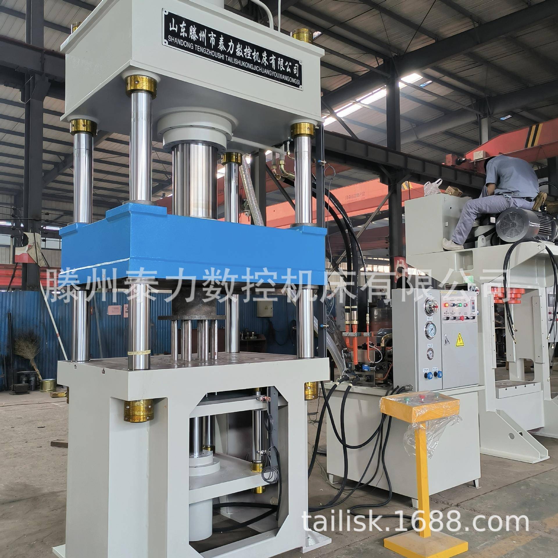 厂家现货315吨液压机100吨200点丶压力机500吨拉伸成型四柱液压机