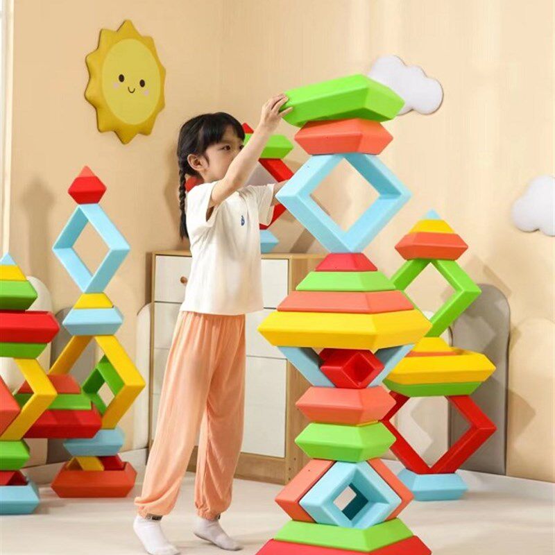 儿童拼装益智叠叠塔积木玩具幼儿园拼搭拼插塑料建构区颗粒积木