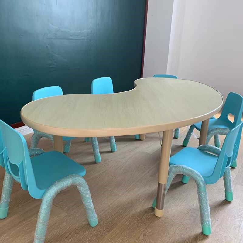 幼儿园桌椅套装实木升降月v亮桌宝宝学习月牙弧形绘画桌儿童写字