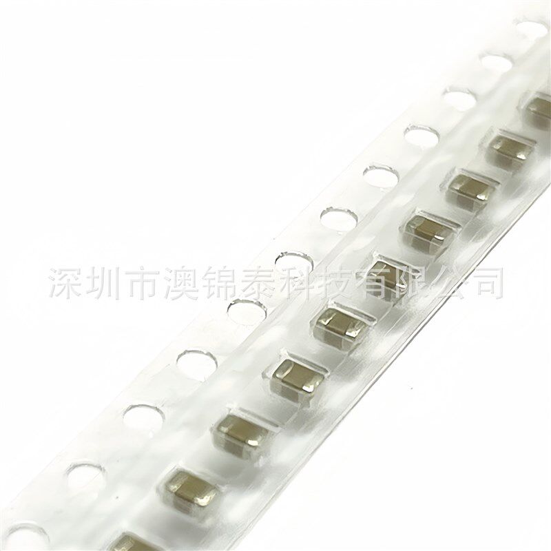 贴片电容0805 47UF 476uM精度20% 材质X5R 6.3V 10V无极陶瓷叠