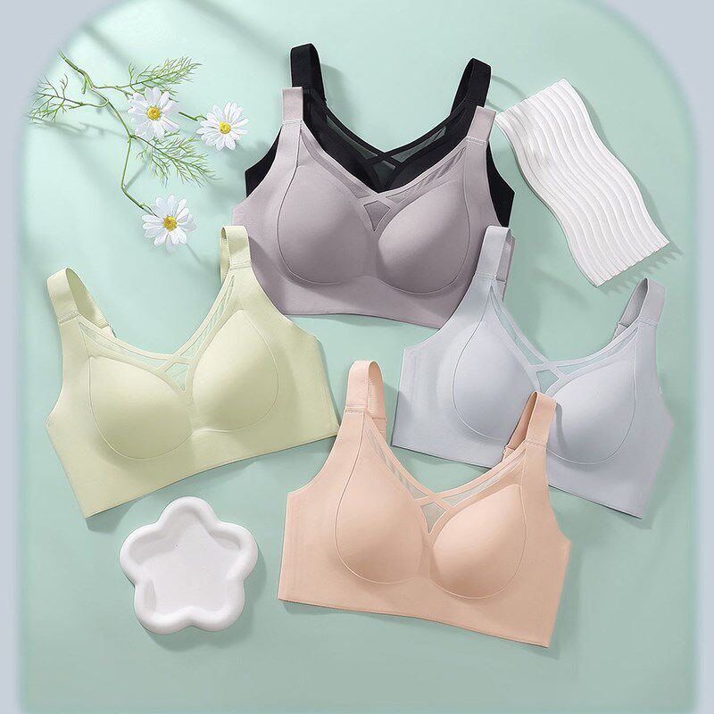 大胸聚拢收副乳上托o无钢圈光面薄文胸大胸显小防滑宽肩带内衣