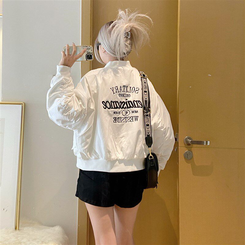 欧货棒球服外套女2025新款冬季刺绣宽松白色秋冬冲锋衣潮夹棉加厚
