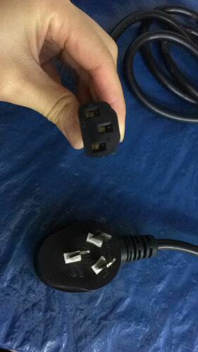 MEDELI 美得理DP-26数码电钢琴电源线 充电器线 电子琴插头220V线