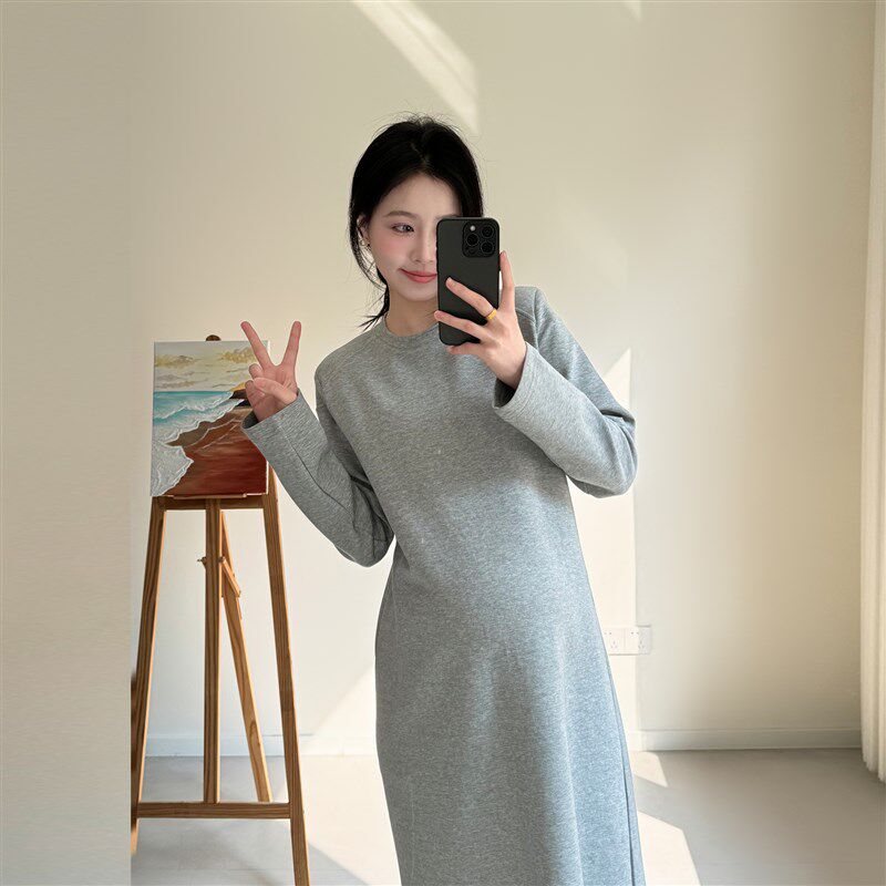 春装新款孕妇装中长款卫衣T恤长袖连衣裙正肩显瘦打底裙孕妇裙子