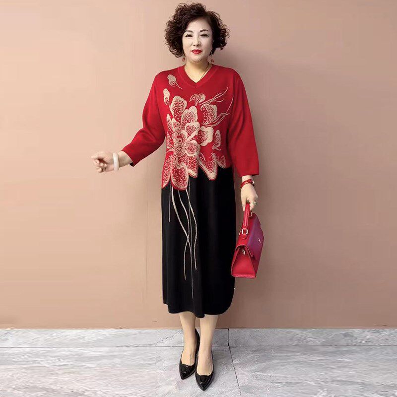 高端冰丝针织连衣裙2025春装欧货大版提花气质妈妈显瘦毛衣打底裙