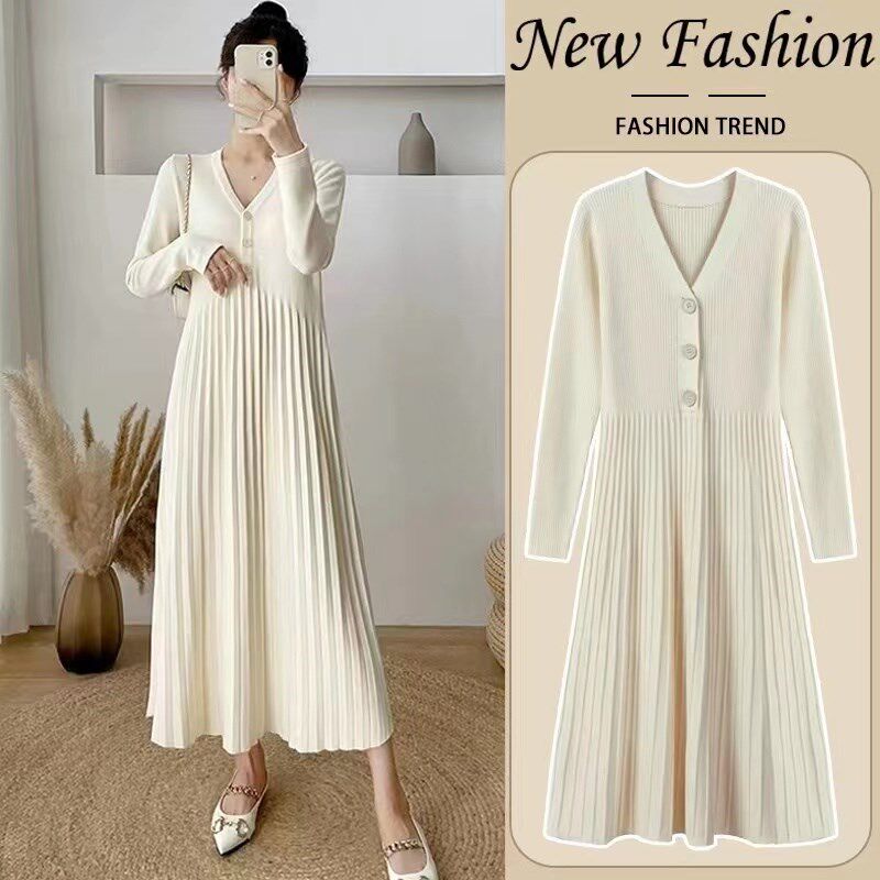孕妇装秋冬季新款V领打底毛衣裙潮妈中长款过膝百褶针织连衣裙女