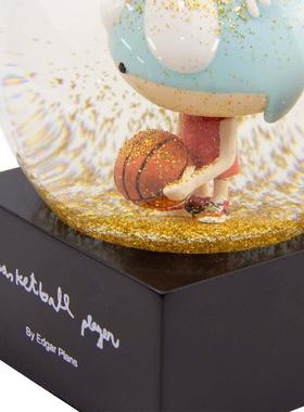 创意雪花球摆件 篮球运动树脂水晶球摆件个性礼物雪花树脂雪花球