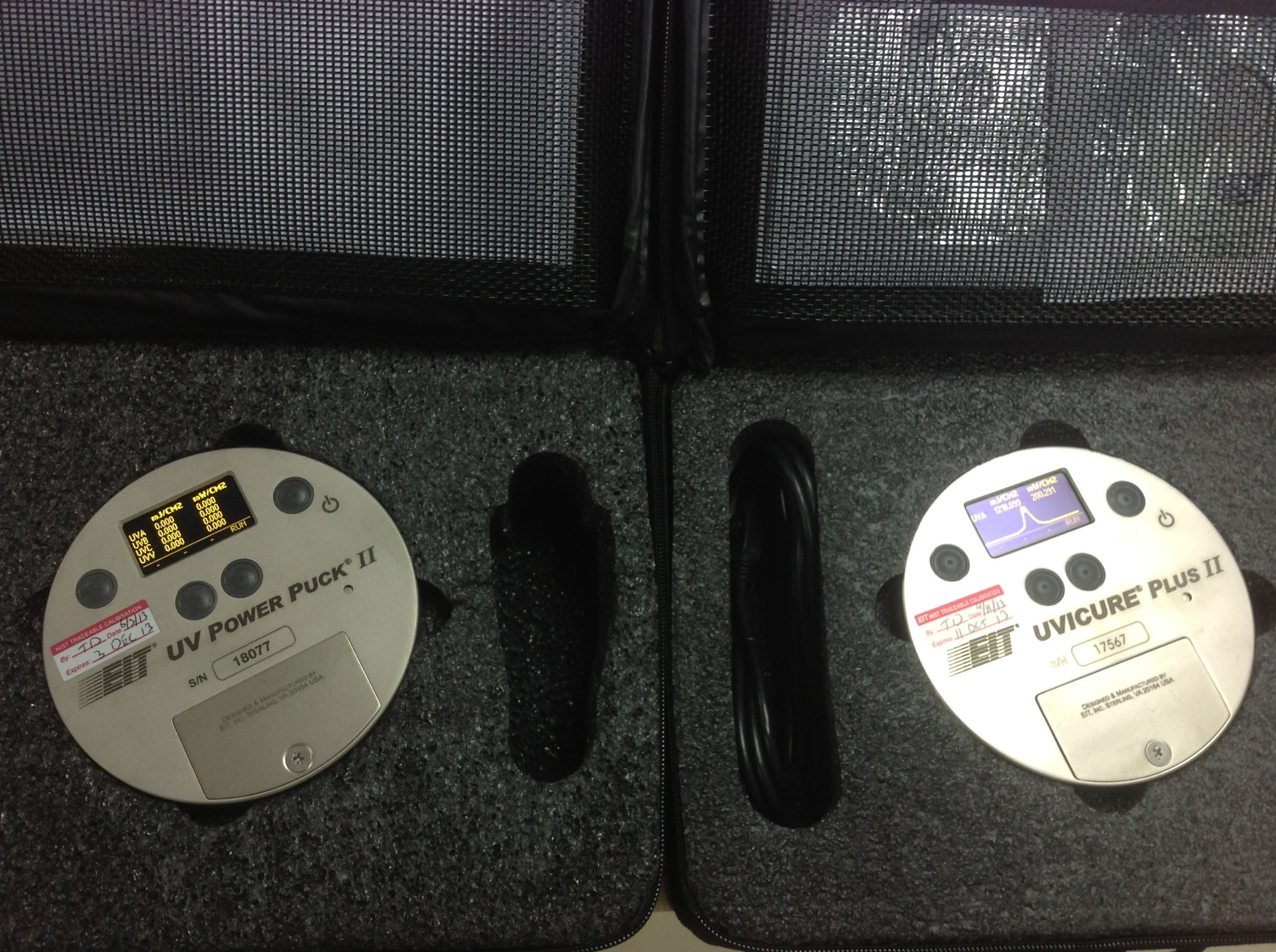 专业校准维修美国EIT Power Puck II UVICURE PLUS II显示屏更换 - 实物图