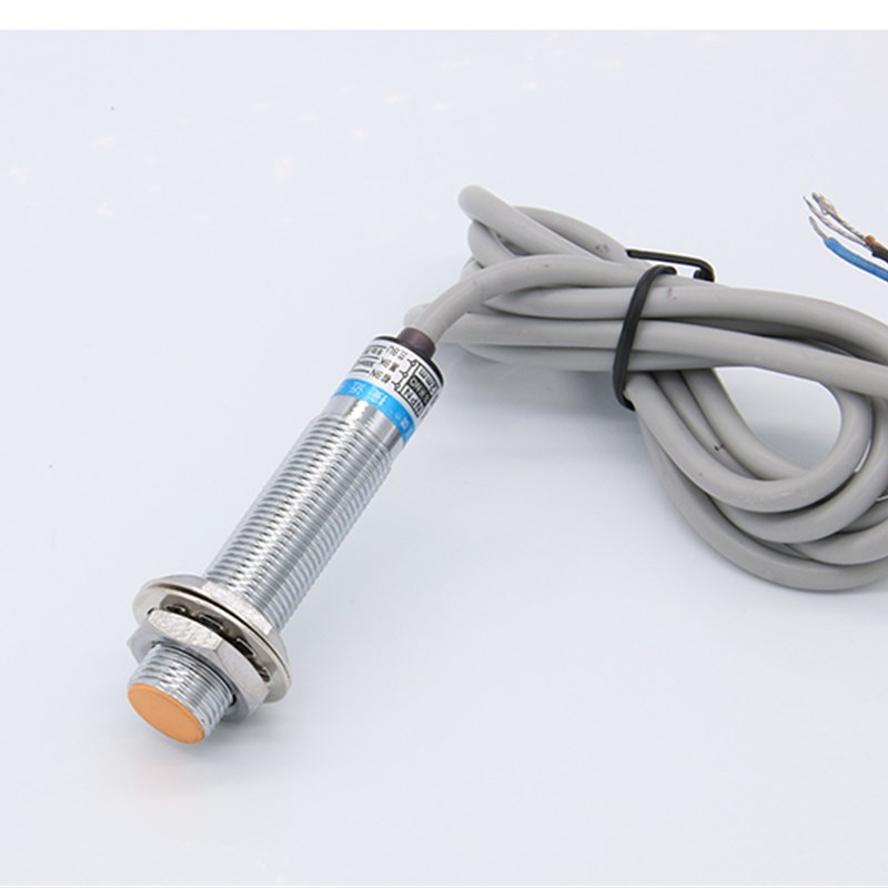 沪工电感式接近开关感应传感器 LE5MD-2P1  直流PNP三线常开24V